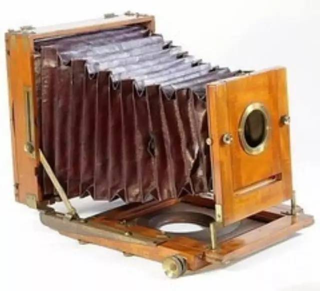 照相机至今已有多少年的历史了,19世纪照相机发展史