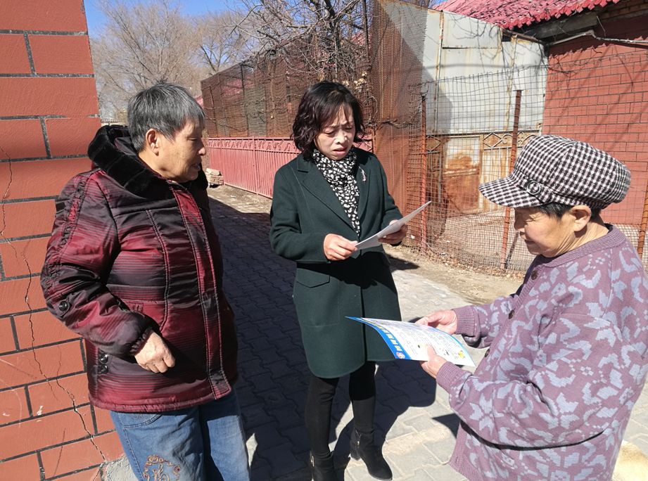 【社区风采】星光社区联合邮政银行白云支行共同举办老年人防诈骗知识讲座|反*教邪**知识进万家祥云社区开展反*教邪**宣传活动