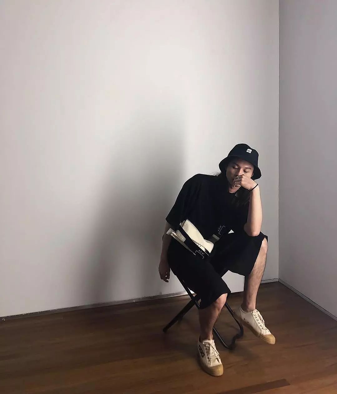 匡威联名川久保玲鞋,匡威川久保玲联名是经典还是1970s