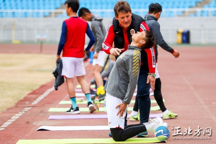 主场秀,主场首秀