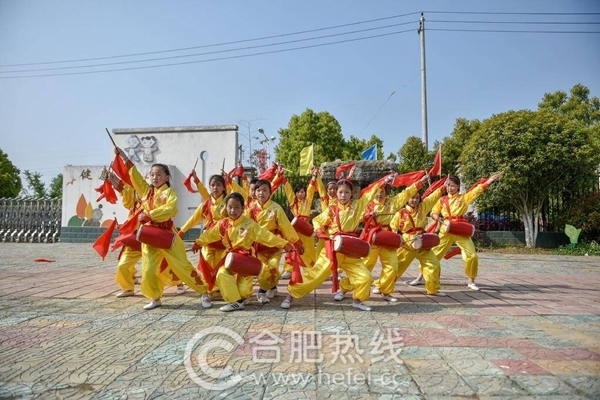 爱·相伴·未来合肥宝利丰宝马“BMW童悦之家”落成典礼暨快乐足球队成立仪式合肥站圆满落幕