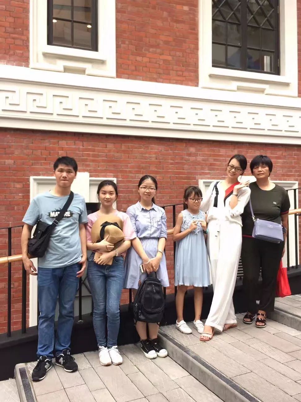 杨晓玲：打造“德国战车”团队的诀窍之一是，永远都要多招一个人