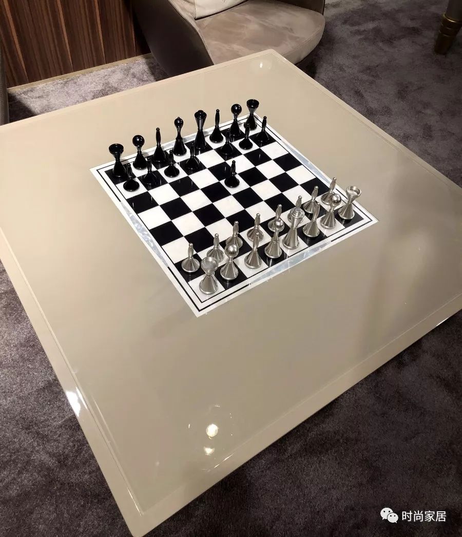 GucciDécor、VersaceHome、MiuMiu、FENDICASA……米兰设计周美不胜收