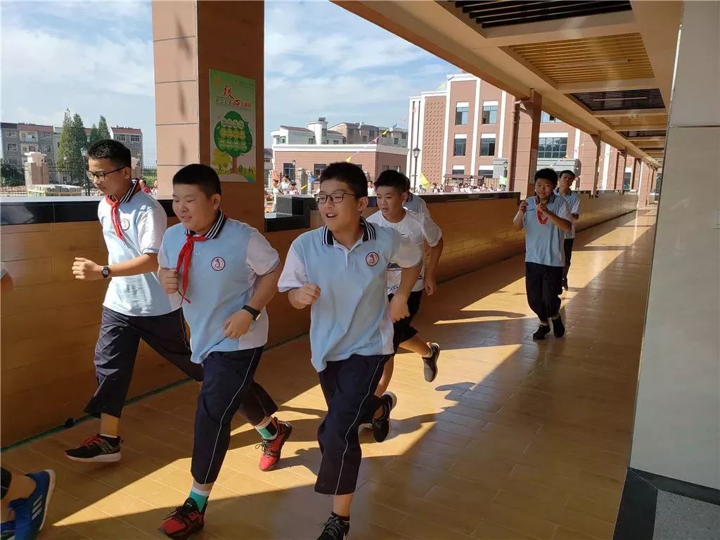 涓撳寮曢鍔╂帹瀛︽牎鍙戝睍,涓撳寮曢鍔╂垚闀垮悕甯堢ず鑼冧績鎻愬崌