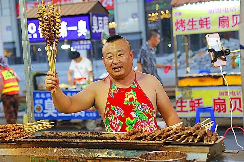 东北烧烤摊冰子,东北最实惠烧烤店
