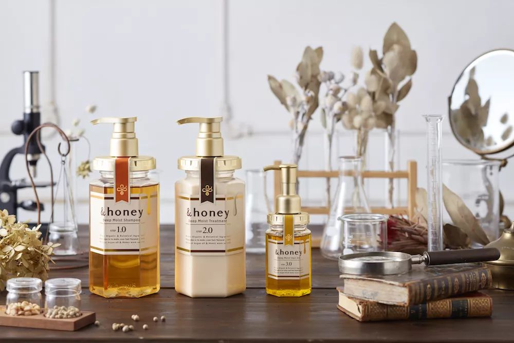 发根油发丝干枯怎么办,发根干枯毛躁油腻脱发