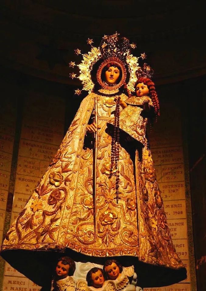 巴黎圣母院世界级的文化瑰宝,东方巴黎圣母院圣心大教堂