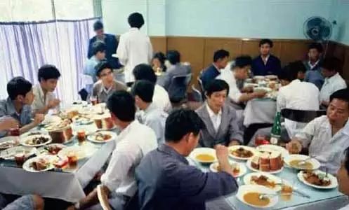 上海西餐炸猪排土豆色拉,炸猪排罗宋汤