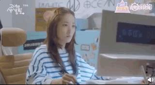 因为偶像变成了最好的自己,偶像应该成为更多人的力量