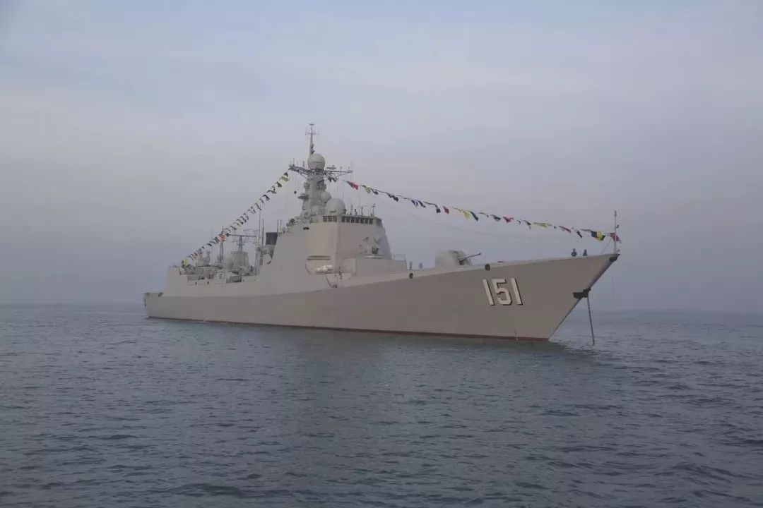 海军战舰舰徽图片,真正的军舰舰徽