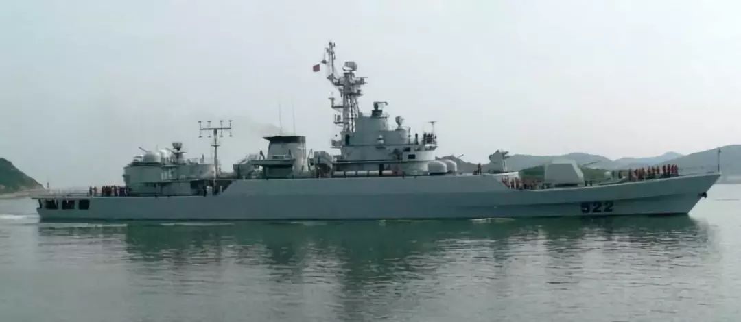 海军战舰舰徽图片,真正的军舰舰徽