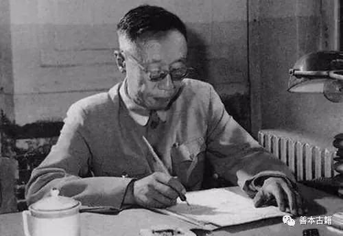 溥仪我的前半生原稿,溥仪我的前半生书籍灰皮版