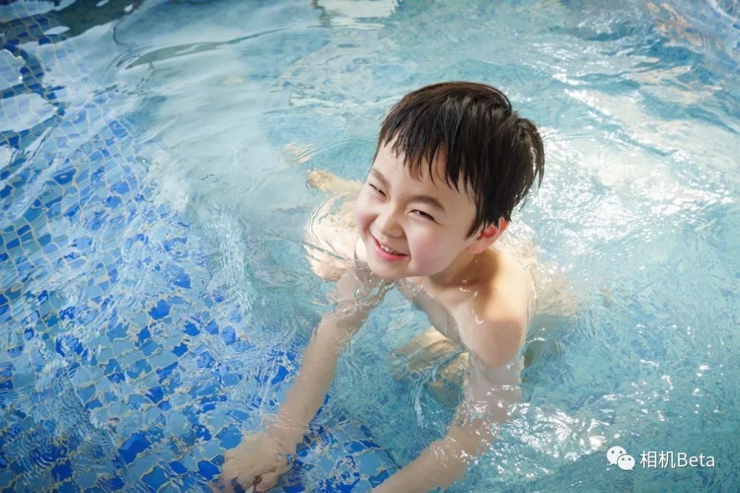 精彩人生实时掌握索尼微单A6400上手玩