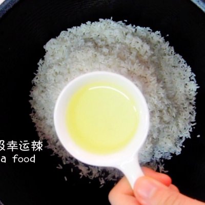 电饭煲版腊肉煲仔饭,煲仔饭家庭版