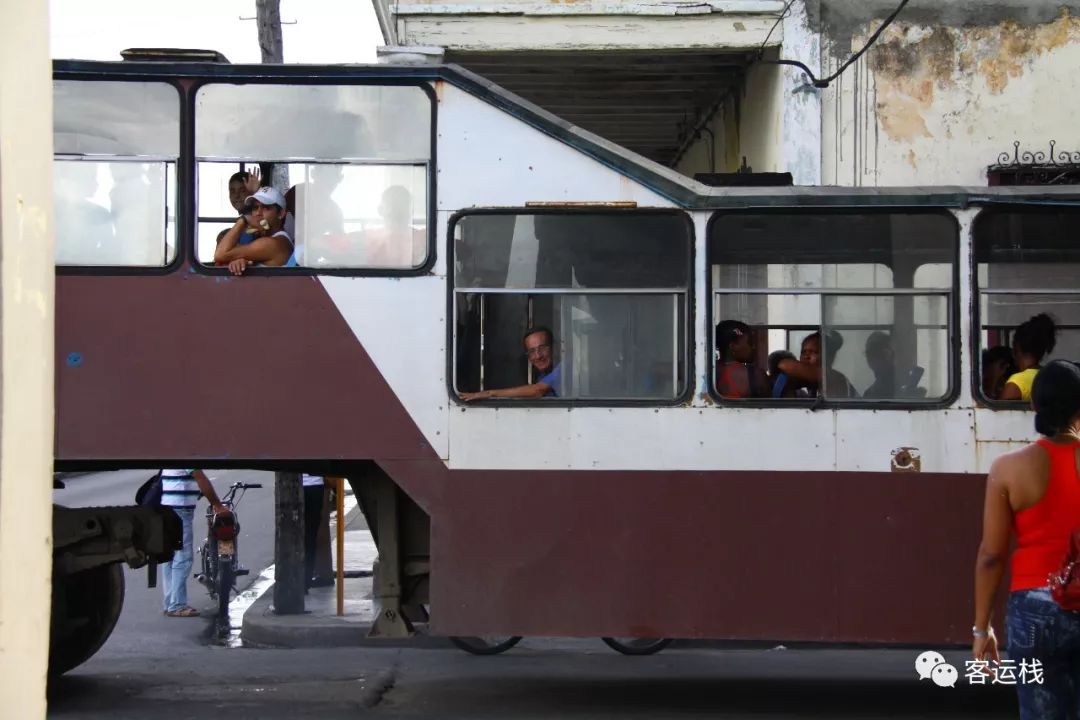 哈瓦那，欲望的洪流无处倾泻|会玩
