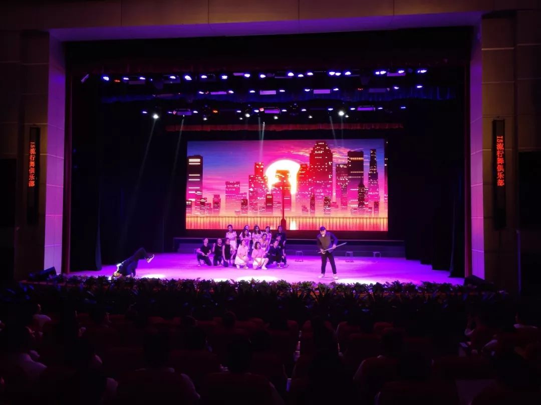 直播回顾|“青春心向*党**·建功新时代”——巴中市巴州区纪念五四运动100周年文艺汇演暨颁奖典礼圆满落幕！