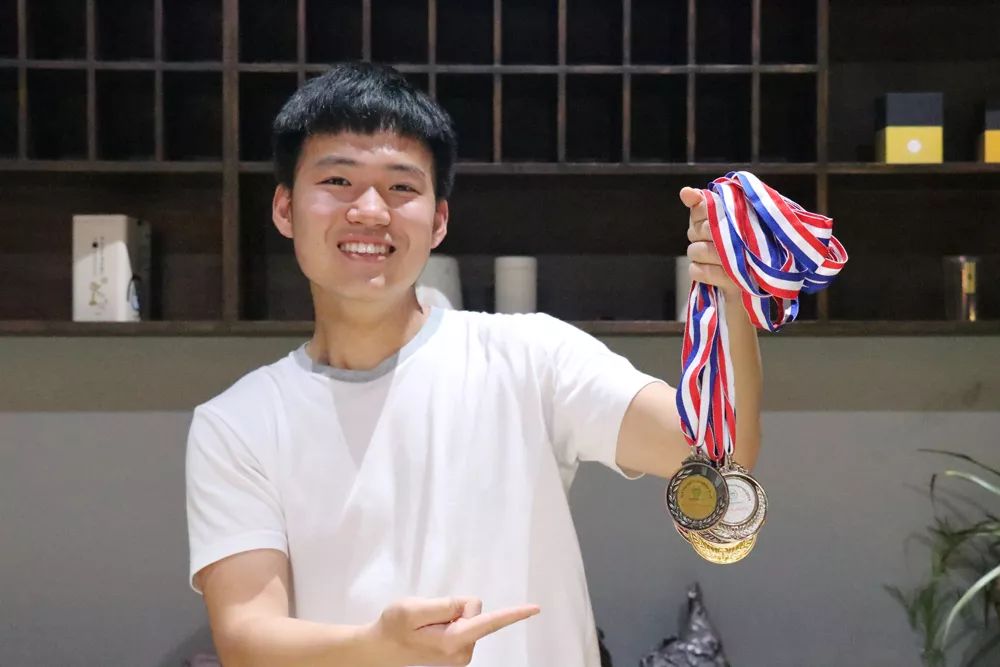 肾上腺飙升100次,肾上腺素飙升名场面运动会