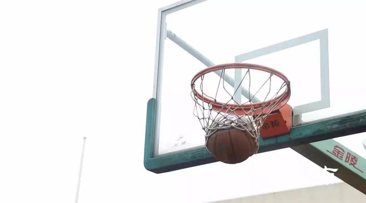 两个人合伙开童装店有什么利润,合伙开个小型童装店