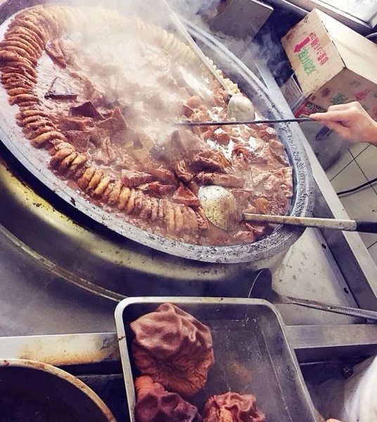 老北京最爱的3碗卤煮,便宜又地道的北京卤煮