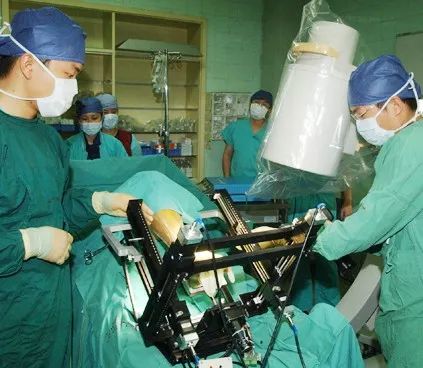 今天5月5日,党史上的今天5月5日