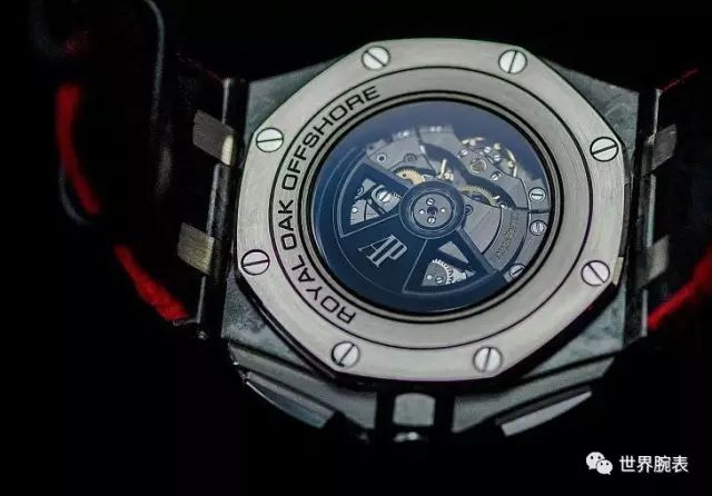 【表友分享】|摄影高手Dicky的ROO锻造碳计时码表