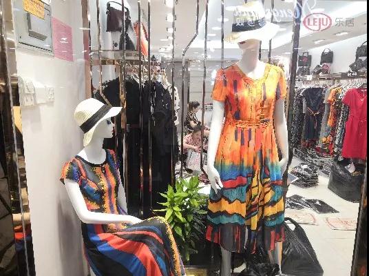 告别杂乱！“网红直播地”广州白马市场将“腾笼换鸟”！