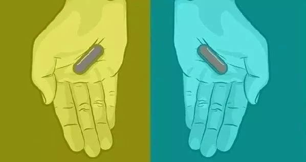 粉白还是灰绿鞋子原图,有争议的鞋子灰绿