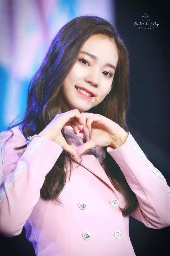 你是亲和脸还是冷淡脸？别乱装可爱了啦！