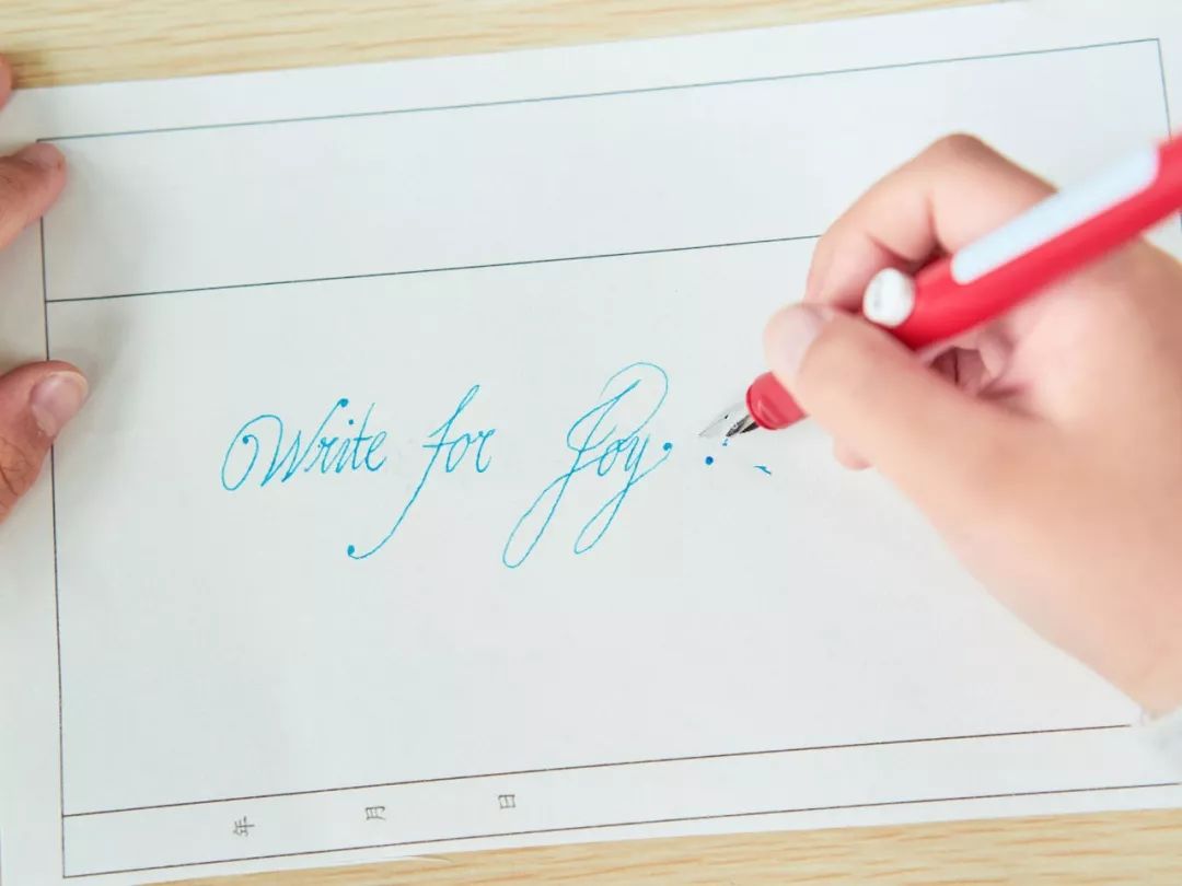 百元以内好写的钢笔,有哪些适合孩子写的钢笔品牌