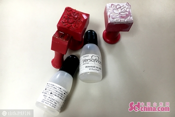 没钱花？自己印！一家三口印制假钞15000余元