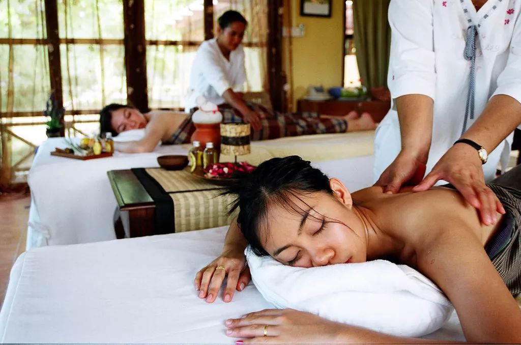 刚刚登上热搜的海上天堂，用马代1/5的钱就能玩到嗨，端午往返机票才1k+！