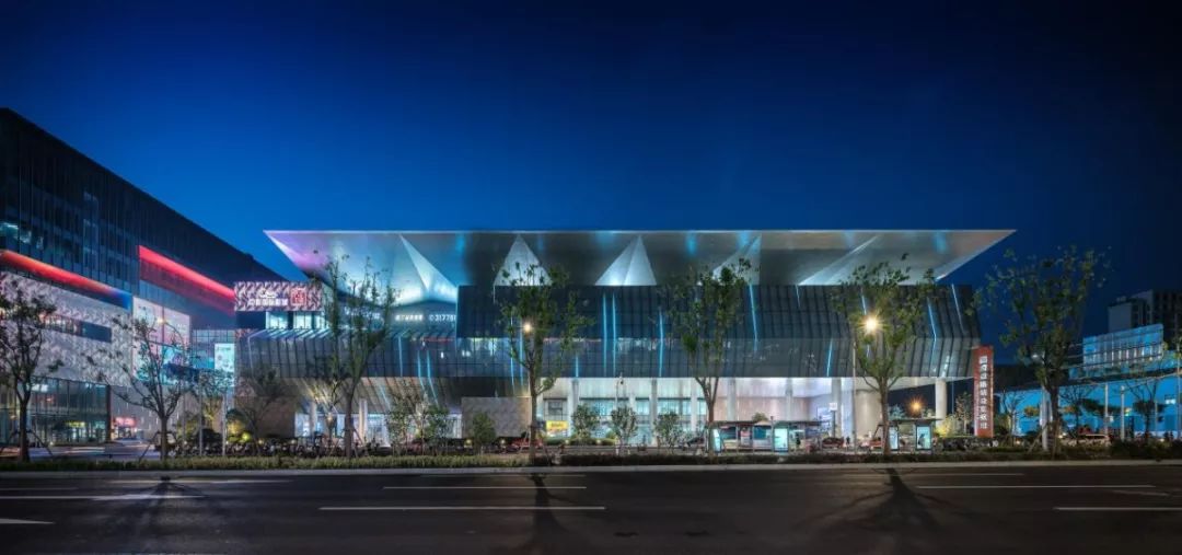 有宝龙城市广场、万达茂，复旦大学附属妇产科医院青浦分院，兰生复旦青浦分校...的青浦新城未来将打造成城市副中心