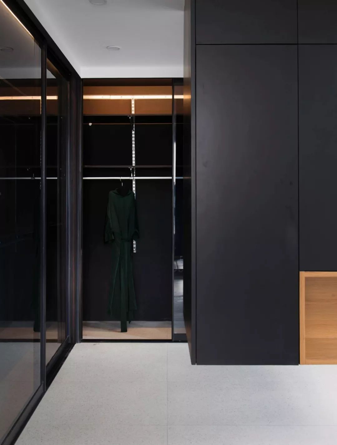 新豪宅时代，终于可以跟水晶灯、罗马柱说拜拜了！