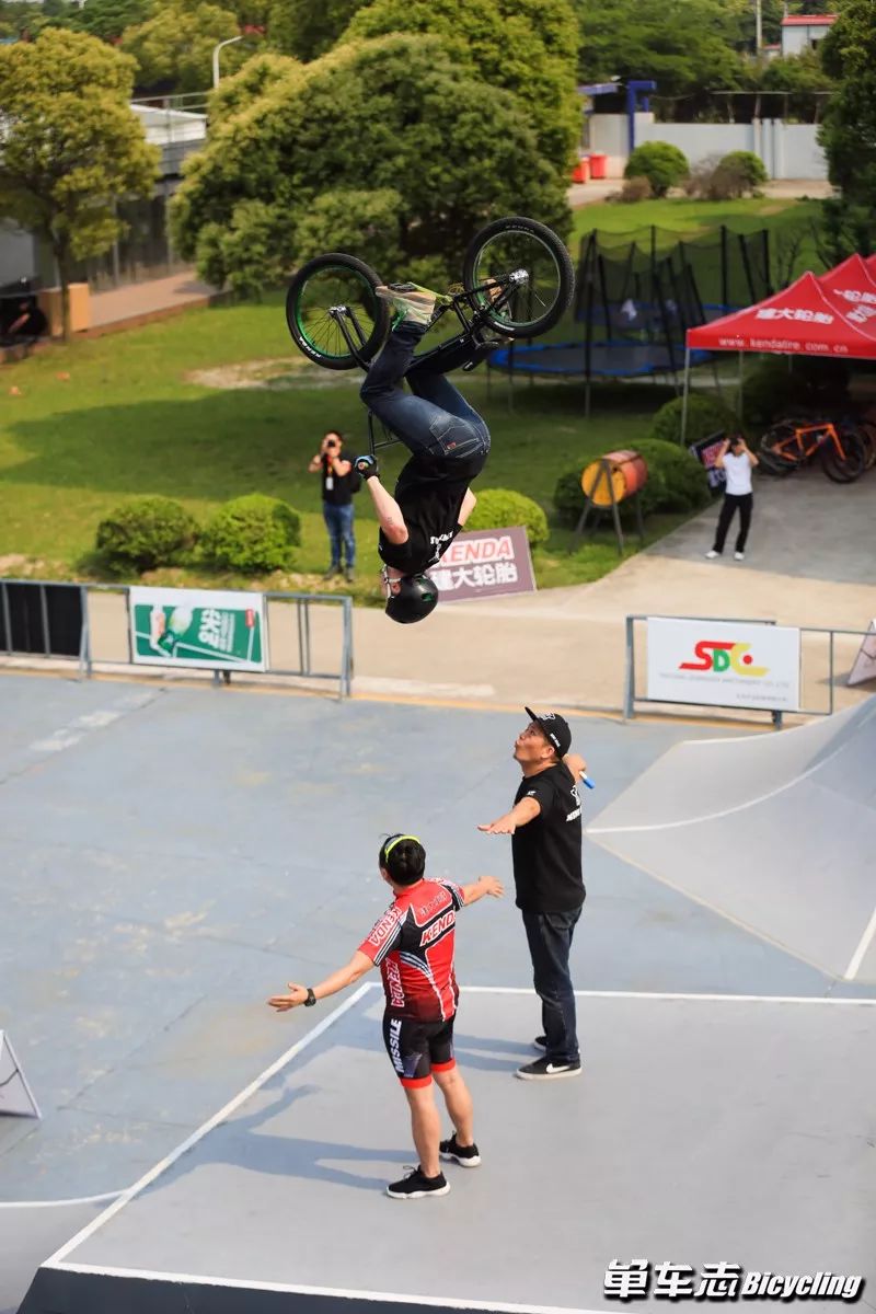 建大adv龟背轮胎,2019款建大轮胎测评