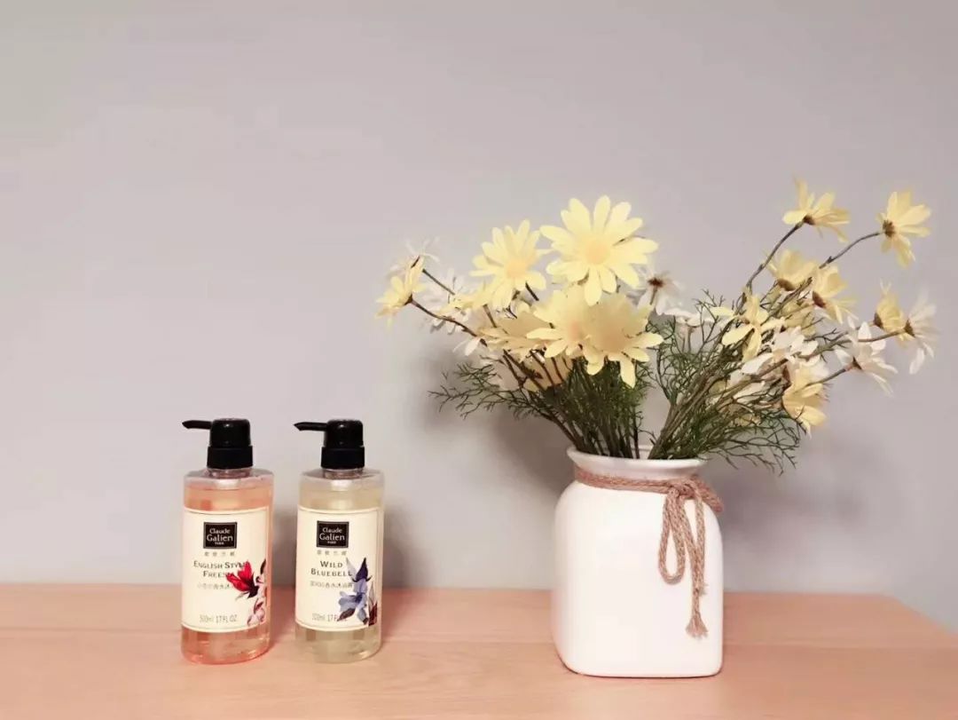 嗡嗡嗡，你真烦。