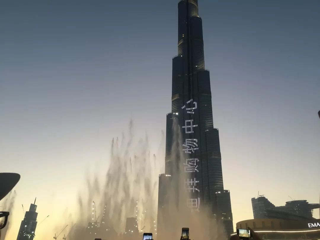 迪拜可以带回来的东西,去迪拜最好带什么礼物回来呢