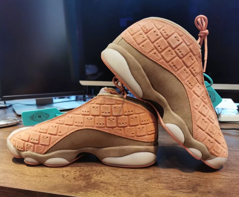 aj11low蓝蛇裸鞋,nikeaj空军一号高帮开箱