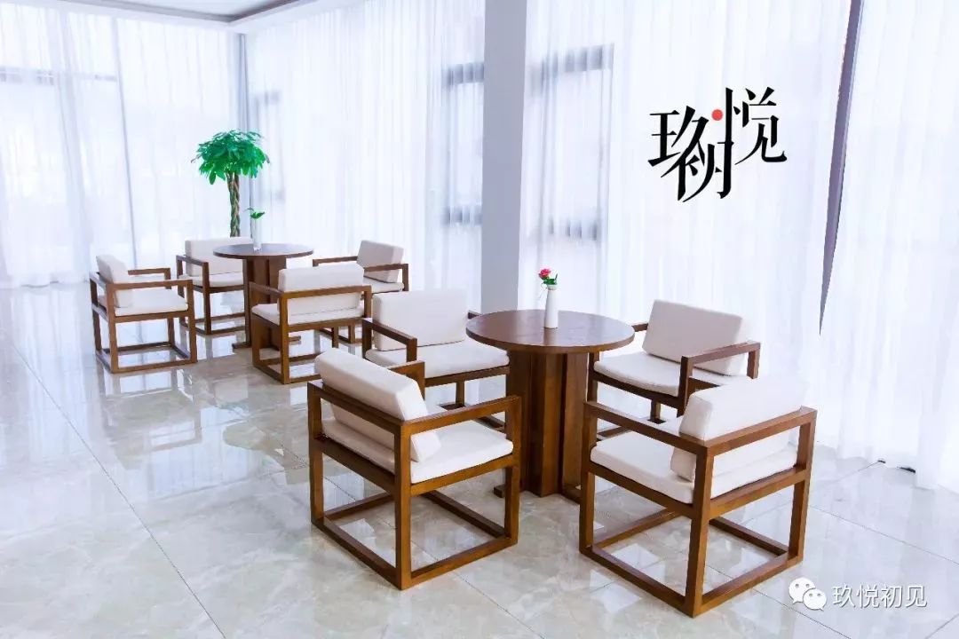 碧海蓝天三亚湾民宿,一间与海零距离的海景民宿