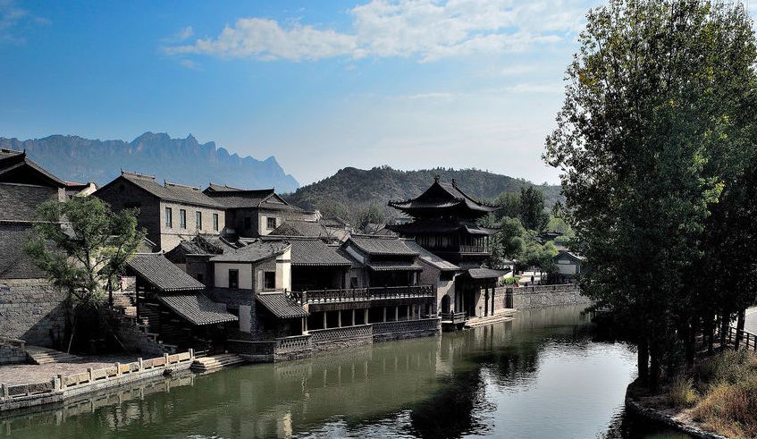 一起走吧粤语歌曲,一起走吧背起行囊