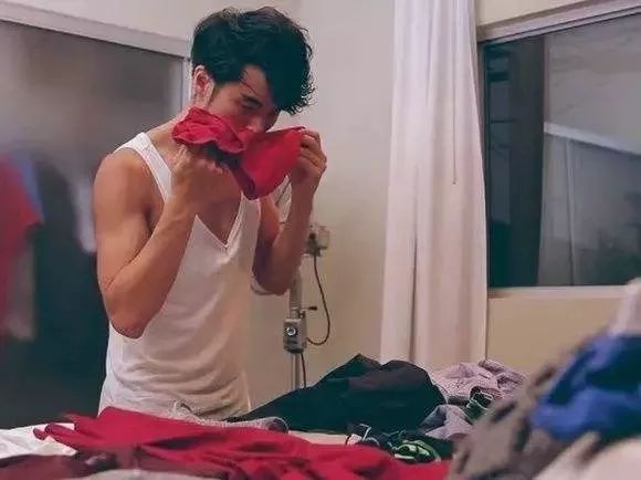 比马桶还脏的公共洗衣机,比厕所都脏的洗衣机你还在用吗