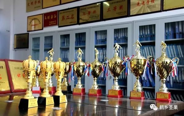 奔跑吧踢馆王牌家族,奔跑吧足球赛球员