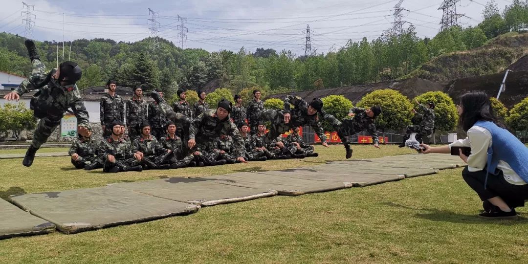 三峡大坝守卫,三峡大坝武警守卫