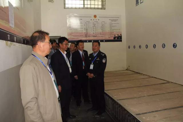 高墙里日常生活,高墙生活的真实感受