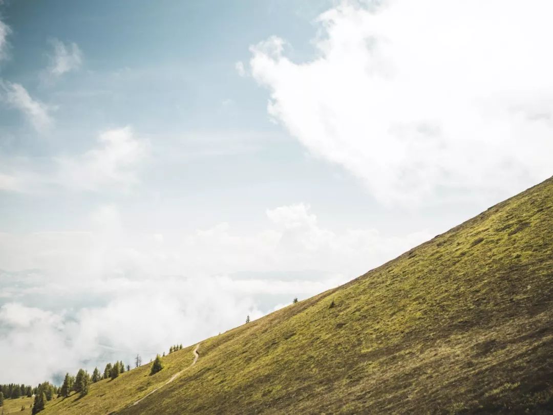 上品女人的五种表现,怎样才是上品男人和上品女人