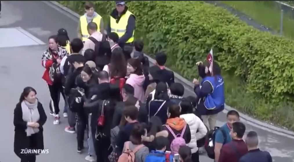 这家组织12000名员工海外游的公司，背后却隐藏着一场惊天大*局骗**....