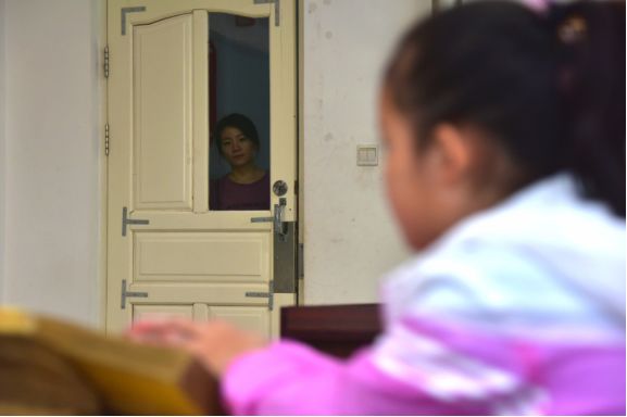 这15张“*拍偷**照”,暴露了父母的真面目!