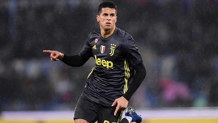 英超狼队翻盘,英超曼城队破纪录了吗