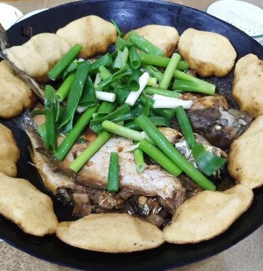 大连赶海抓海鲜的最佳地点黑石礁,大连市区蚬子赶海地点推荐