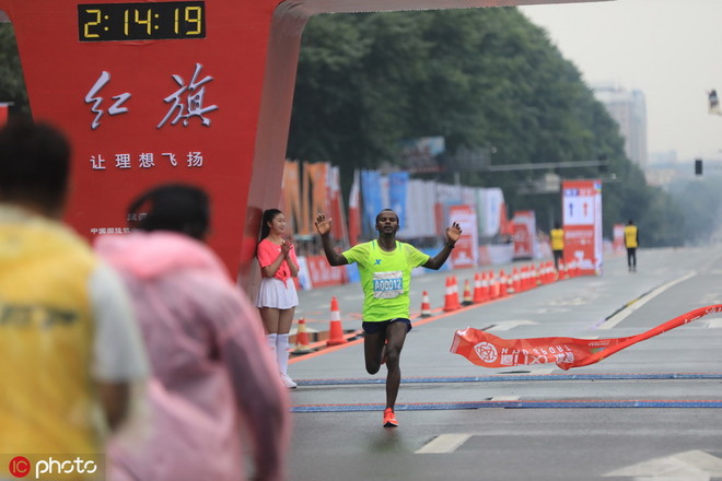 亚瑟士gelkayano28跑50米行吗,亚瑟士gel-venture6实跑测评