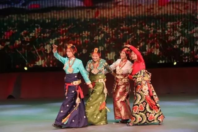 关注丨色达格萨尔藏戏团将“非遗”这样“演活”